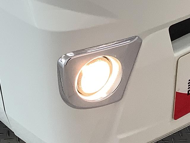 ハイゼットトラックＥＸＴ　ＡＴ　ＣＤオーディオ　３方開　荷台作業灯　荷台マット走行無制限１年保証　ＡＴ車　荷台作業灯　ＣＤオーディオ　３方開　荷台マット　キーレスエントリー　ドアバイザー　ヘッドライトレベライザー　アクセサリーソケット　マニュアルエアコン　パワーウィンドウ（兵庫県）の中古車