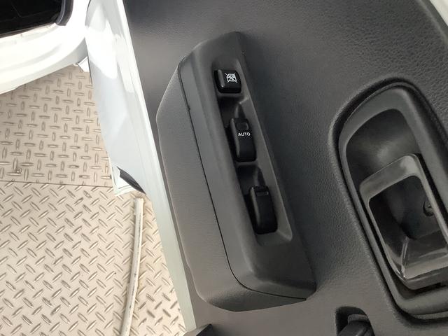 ハイゼットトラックＥＸＴ　ＡＴ　ＣＤオーディオ　３方開　荷台作業灯　荷台マット走行無制限１年保証　ＡＴ車　荷台作業灯　ＣＤオーディオ　３方開　荷台マット　キーレスエントリー　ドアバイザー　ヘッドライトレベライザー　アクセサリーソケット　マニュアルエアコン　パワーウィンドウ（兵庫県）の中古車