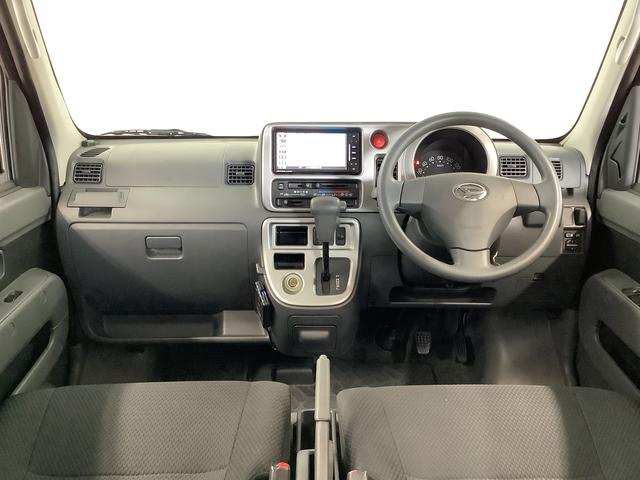 ハイゼットカーゴクルーズターボリミテッド　４ＷＤ　ナビ　ＥＴＣ　バックカメラ１年保証　４ＷＤ　ナビＴＶ　バックカメラ　ＥＴＣ　ＤＶＤ　ＵＳＢ　Ｂｌｕｅｔｏｏｔｈ　キーレスエントリー　ドアバイザー　ヘッドライトレベライザー　電動格納ドアミラー　アクセサリーソケット　両側スライド（兵庫県）の中古車