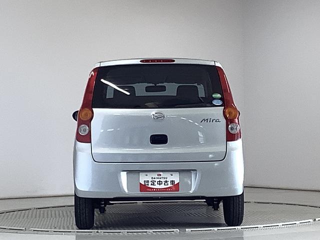 ミラＸスペシャル　ワンオーナー　５ＭＴ　ナビ　キーレスエントリー走行無制限１年保証　ワンオーナー　ＭＴ車　ナビＴＶ　ＤＶＤ　ＵＳＢ接続　Ｂｌｕｅｔｏｏｔｈ　キーレスエントリー　ドアバイザー　ヘッドライトレベライザー　アクセサリーソケット　マニュアルエアコン（兵庫県）の中古車