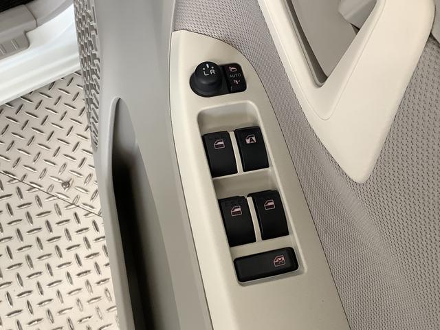 ムーヴＸ　ＳＡIII　ＣＤ　ＥＴＣ　シートヒーター　オートエアコン走行無制限１年保証　運転席シートヒーター　ＣＤオーディオ　ＥＴＣ　オートマチックハイビーム　プッシュスタート　アイドリングストップ　横滑り防止装置　オートエアコン　１４インチ純正アルミホイール（兵庫県）の中古車