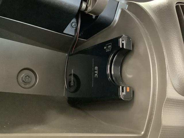 タントＸ　雹害車両　ＣＤオーディオ　ＥＴＣ　片側電動スライドドア雹害車両　１年保証　片側電動スライドドア　ＣＤオーディオ　ＥＴＣ　アイドリングストップ　オートエアコン　ヘッドライトレベライザー　電動格納ドアミラー　アクセサリーソケット　ベンチシート　コラムシフト（兵庫県）の中古車