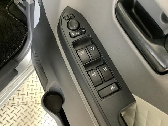 タントウェルカムシートリフトＸ　４ＷＤ　福祉車輌　助手席回転シート１年保証　４ＷＤ　ナビＴＶ　バックカメラ　福祉車両　助手席回転シート　片側電動スライドドア　前後コーナーセンサー　前席シートヒーター　ＤＶＤ　Ｂｌｕｅｔｏｏｔｈ　オートマチックハイビーム　スマートキー（兵庫県）の中古車