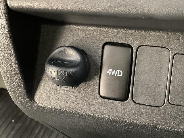 ハイゼットトラックスタンダード 4WD AT 3方開 ラジオ スペアタイヤ走行無制限1年保証 4WD AT ラジオ 3方開 ヘッドライトレベライザー アクセサリーソケット マニュアルエアコン スペアタイヤ パッテリーカバー インフォメーションディスプレイ パワステ(兵庫県)の中古車