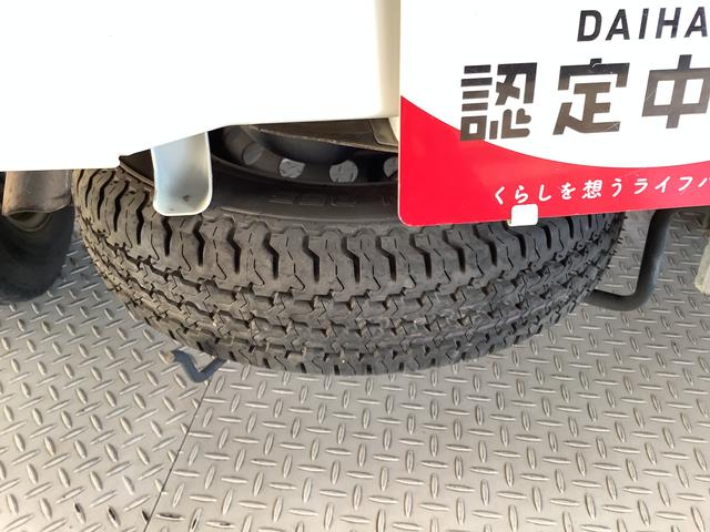 ハイゼットトラックスタンダード 4WD AT 3方開 ラジオ スペアタイヤ走行無制限1年保証 4WD AT ラジオ 3方開 ヘッドライトレベライザー アクセサリーソケット マニュアルエアコン スペアタイヤ パッテリーカバー インフォメーションディスプレイ パワステ(兵庫県)の中古車