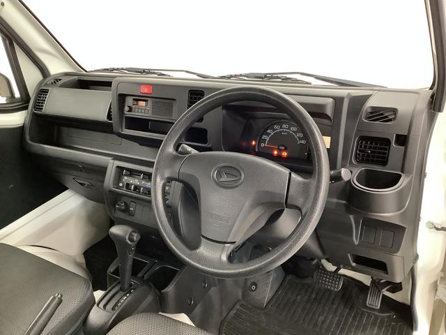 ハイゼットトラックスタンダード 4WD AT車 3方開 ラジオ スペアタイヤ走行無制限1年保証 4WD AT ラジオ 3方開 ヘッドライトレベライザー アクセサリーソケット マニュアルエアコン スペアタイヤ パッテリーカバー インフォメーションディスプレイ パワステ(兵庫県)の中古車