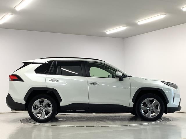 ＲＡＶ４Ｇ　４ＷＤ　９インチナビ　ＥＴＣ　全方位カメラ　クルコン１年保証　４ＷＤ　９インチナビ　ＥＴＣ　全方位カメラ　アダプティブクルーズコントロール　前後コーナーセンサー　前席シートヒーター　電動リアゲート　ブラインドスポットモニター　１８インチアルミホイール（兵庫県）の中古車