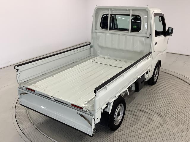 ハイゼットトラックスタンダード　ＡＴ　３方開　ゲートプロテクター　ラジオ走行無制限１年保証　ゲートプロテクター　ＡＴ車　３方開　ドアバイザー　ヘッドライトレベライザー　ラジオ　アクセサリーソケット　マニュアルエアコン　スペアタイヤ　バッテリーカバー　パワーステアリング（兵庫県）の中古車