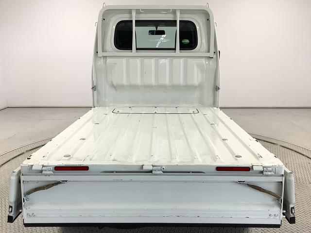 ハイゼットトラックスタンダード　ＡＴ　３方開　ゲートプロテクター　ラジオ走行無制限１年保証　ゲートプロテクター　ＡＴ車　３方開　ドアバイザー　ヘッドライトレベライザー　ラジオ　アクセサリーソケット　マニュアルエアコン　スペアタイヤ　バッテリーカバー　パワーステアリング（兵庫県）の中古車