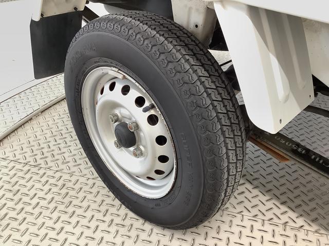 ハイゼットトラックスタンダード　ＡＴ　３方開　ゲートプロテクター　ラジオ走行無制限１年保証　ゲートプロテクター　ＡＴ車　３方開　ドアバイザー　ヘッドライトレベライザー　ラジオ　アクセサリーソケット　マニュアルエアコン　スペアタイヤ　バッテリーカバー　パワーステアリング（兵庫県）の中古車