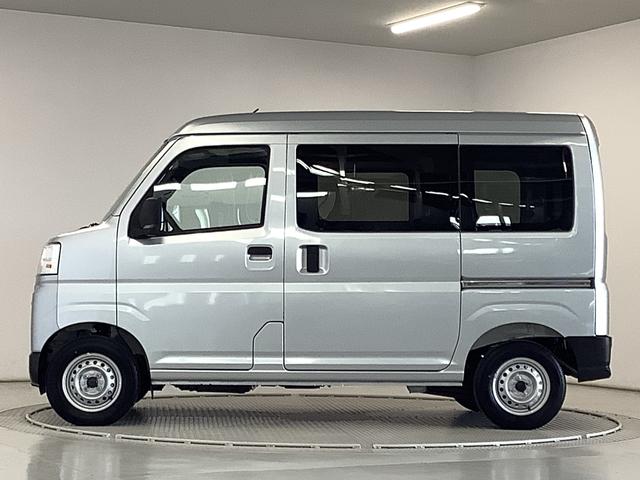 ハイゼットカーゴＤＸ　ＣＶＴ　９インチディスプレイオーディオ　ＥＴＣ１年保証　９インチディスプレイオーディオ　ＣＶＴ車　ＥＴＣ　バックカメラ　前後コーナーセンサー　ＵＳＢ接続　Ｂｌｕｅｔｏｏｔｈ　オートマチックハイビーム　アイドリングストップ　キーレスエントリー（兵庫県）の中古車
