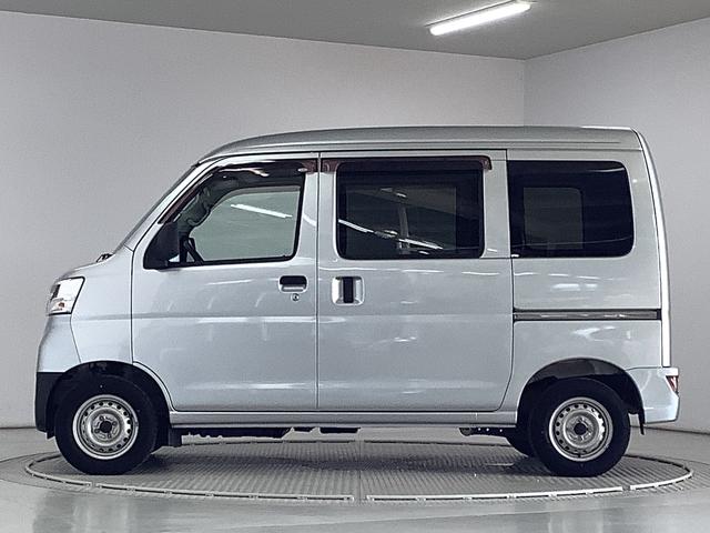 ハイゼットカーゴデラックスSAIII AT ETC コーナーセンサー ラジオ走行無制限1年保証 リアコーナーセンサー AT車 ETC オートマチックハイビーム LEDヘッドライト アイドリングストップ キーレスエントリー 横滑り防止装置 ドアバイザー ラジオ スマートアシスト(兵庫県)の中古車