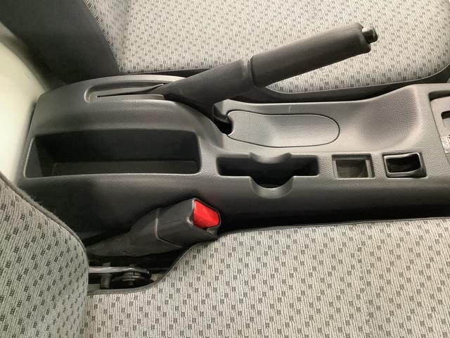 ミニキャブトラックＭ　４ＷＤ　ＡＴ　ワンオーナー　衝突軽減ブレーキ　荷台作業灯走行無制限１年保証　４ＷＤ　ワンオーナー　ＡＴ車　衝突軽減ブレーキ　３方開　荷台作業灯　ゲートプロテクター　荷台マット　ドアバイザー　ヘッドライトレベライザー　フォグランプ　ラジオ　スペアタイヤ（兵庫県）の中古車