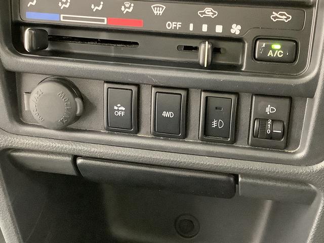 ミニキャブトラックＭ　４ＷＤ　ＡＴ　ワンオーナー　衝突軽減ブレーキ　荷台作業灯走行無制限１年保証　４ＷＤ　ワンオーナー　ＡＴ車　衝突軽減ブレーキ　３方開　荷台作業灯　ゲートプロテクター　荷台マット　ドアバイザー　ヘッドライトレベライザー　フォグランプ　ラジオ　スペアタイヤ（兵庫県）の中古車