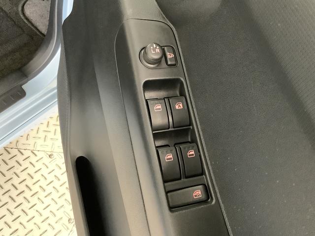 ムーヴコンテカスタム　Ｘ　ＶＳ　ワンオーナー　ナビＴＶ　バックカメラ１年保証　ワンオーナー　ナビＴＶ　ＵＳＢ　バックカメラ　ＤＶＤ　Ｂｌｕｅｔｏｏｔｈ　ＨＩＤヘッドライト　アイドリングストップ　スマートキー　オートエアコン　ドアバイザー　１５インチ純正アルミホイール（兵庫県）の中古車