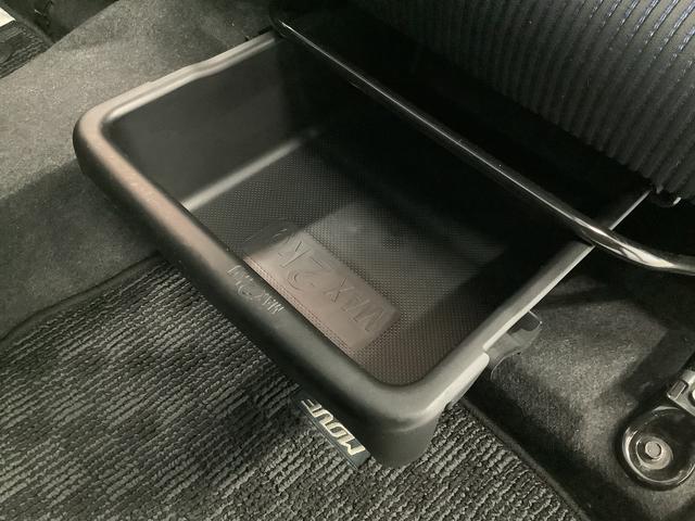 ムーヴカスタム　Ｘ　ＳＡ　ナビＴＶ　バックカメラ　コーナーポール１年保証　ナビＴＶ　ＵＳＢ　バックカメラ　コーナーポール　ＬＥＤヘッドライト　アイドリングストップ　プッシュスタート　横滑り防止装置　オートライト　オートエアコン　１４インチ純正アルミホイール（兵庫県）の中古車