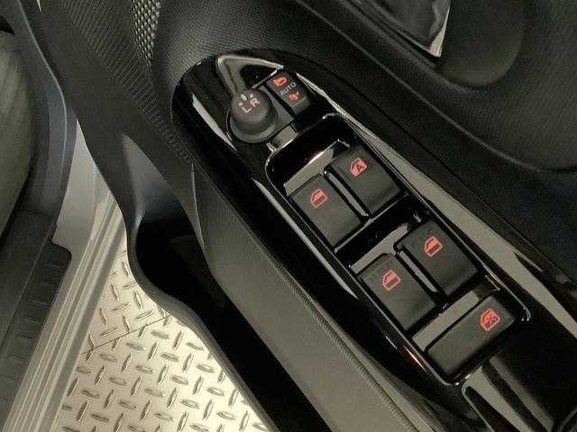 ムーヴキャンバスＧブラックインテリアリミテッド　ＳＡIII　１オーナー　ナビ１年保証　ワンオーナー　８インチナビＴＶ　ＥＴＣ　全方位カメラ　両側電動スライドドア　ＤＶＤ　ＵＳＢ　Ｂｌｕｅｔｏｏｔｈ　オートマチックハイビーム　ＬＥＤヘッドライト　プッシュスタート　横滑り防止装置（兵庫県）の中古車