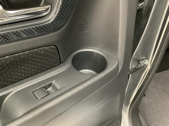 Ｎ−ＷＧＮカスタムＧ・Ｌパッケージ　ナビ　ＥＴＣ　バックカメラ　クルコン１年保証　ナビ　ＥＴＣ　プッシュスタート　バックカメラ　オートクルーズコントロール　ＨＩＤヘッドライト　アイドリングストップ　横滑り防止装置　オートライト　オートエアコン　１４インチアルミホイール（兵庫県）の中古車