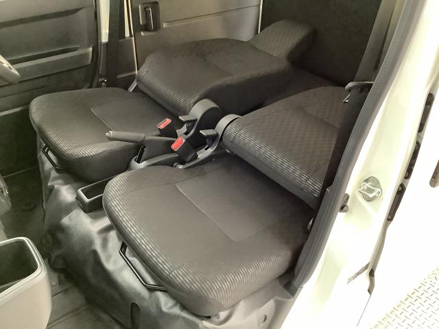 ハイゼットカーゴDX 4WD CVT 前後コーナーセンサー 両側スライドドア走行無制限1年保証 前後コーナーセンサー 4WD CVT車 オートマチックハイビーム アイドリングストップ キーレスエントリー 横滑り防止装置 オートライト ヘッドライトレベライザー ラジオ(兵庫県)の中古車