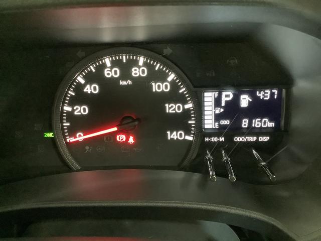 ハイゼットカーゴDX 4WD CVT 前後コーナーセンサー 両側スライドドア走行無制限1年保証 前後コーナーセンサー 4WD CVT車 オートマチックハイビーム アイドリングストップ キーレスエントリー 横滑り防止装置 オートライト ヘッドライトレベライザー ラジオ(兵庫県)の中古車