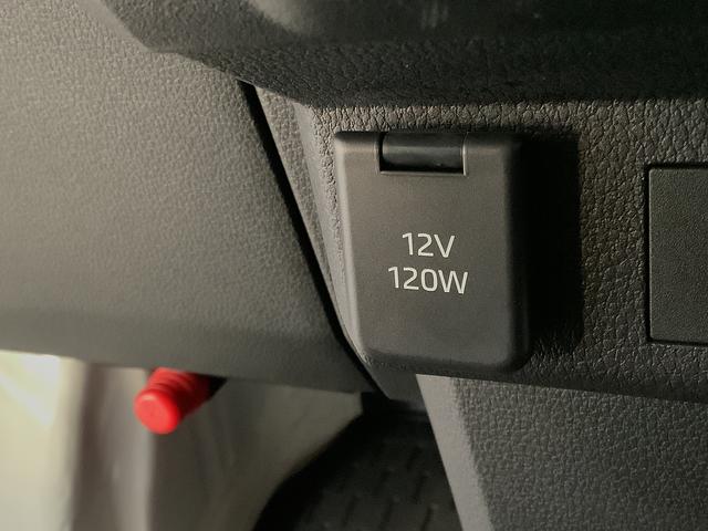 ハイゼットカーゴDX 4WD CVT 前後コーナーセンサー 両側スライドドア走行無制限1年保証 前後コーナーセンサー 4WD CVT車 オートマチックハイビーム アイドリングストップ キーレスエントリー 横滑り防止装置 オートライト ヘッドライトレベライザー ラジオ(兵庫県)の中古車