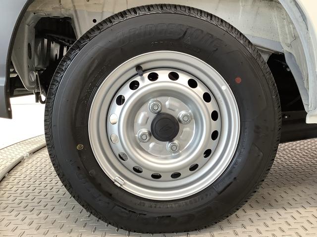 ハイゼットカーゴDX 4WD CVT 前後コーナーセンサー 両側スライドドア走行無制限1年保証 前後コーナーセンサー 4WD CVT車 オートマチックハイビーム アイドリングストップ キーレスエントリー 横滑り防止装置 オートライト ヘッドライトレベライザー ラジオ(兵庫県)の中古車