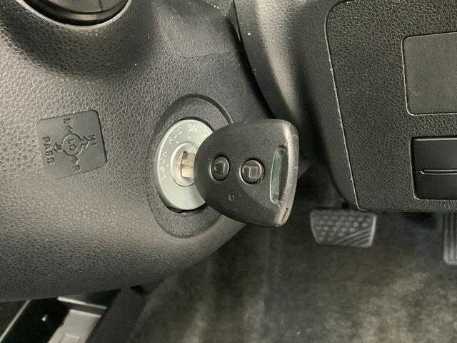 ミライースＬ　アイドリングストップ　キーレスエントリー　横滑り防止装置走行無制限１年保証　アイドリングストップ　キーレスエントリー　横滑り防止装置　ヘッドライトレベライザー　アクセサリーソケット　マニュアルエアコン　インパネシフト　インフォーメーションディスプレイ（兵庫県）の中古車