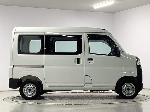 ハイゼットカーゴスペシャル 5MT 前後コーナーセンサー 両側スライドドア走行無制限1年保証 前後コーナーセンサー MT車 オートマチックハイビーム アイドリングストップ 横滑り防止装置 オートライト ヘッドライトレベライザー パワーウィンドウ ラジオ スマートアシスト(兵庫県)の中古車