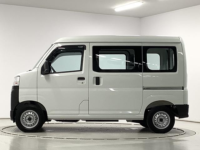 ハイゼットカーゴスペシャル 5MT 前後コーナーセンサー 両側スライドドア走行無制限1年保証 前後コーナーセンサー MT車 オートマチックハイビーム アイドリングストップ 横滑り防止装置 オートライト ヘッドライトレベライザー パワーウィンドウ ラジオ スマートアシスト(兵庫県)の中古車