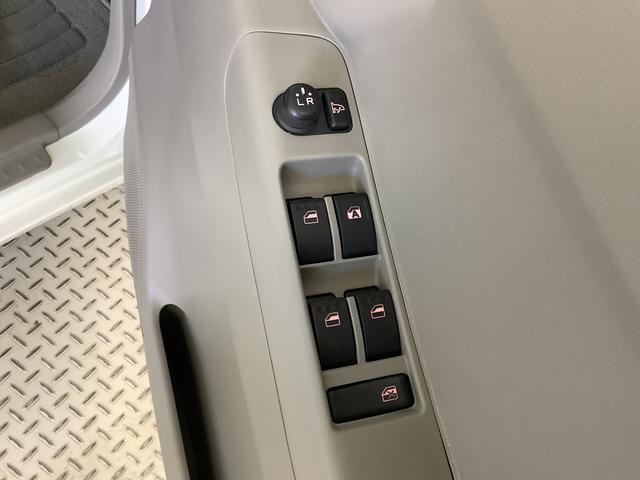 ムーヴコンテXスペシャル CDオーディオ キーレスエントリー 電格ミラー走行無制限1年保証 キーレスエントリー CDオーディオ ドアバイザー ヘッドライトレベライザー 電動格納ミラー アクセサリーソケット ベンチシート コラムシフト テンパータイヤ シートアンダートレイ(兵庫県)の中古車
