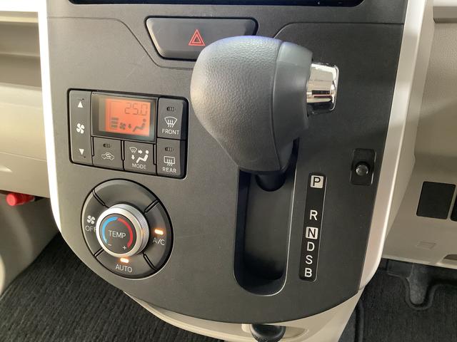 タントスローパーX SAII リヤシート付仕様 福祉車輌 ナビTVスローパーX SAII リヤシート付仕様 福祉車輌 1年保証 福祉車両 ETC バックカメラ ナビTV 片側電動スライドドア USB接続 プッシュスタート 横滑り防止装置 電動格納ミラー 電動ウインチ(兵庫県)の中古車