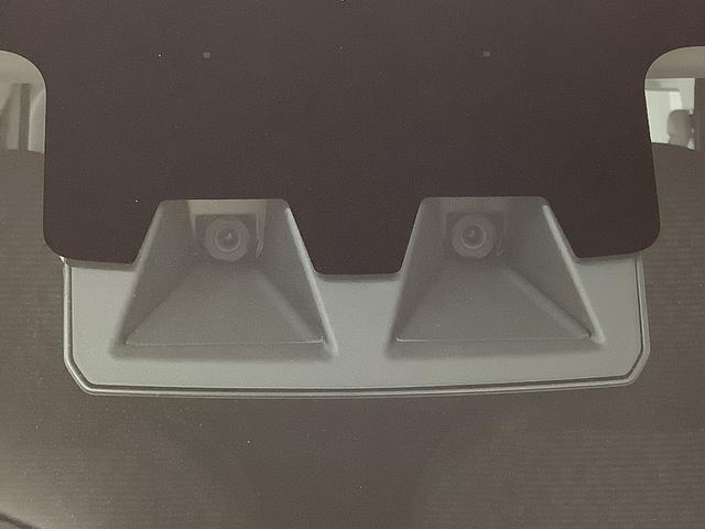 ハイゼットカーゴＤＸ　ＣＶＴ　コーナーセンサー　キーレスエントリー　ラジオ走行無制限１年保証　前後コーナーセンサー　ＣＶＴ車　オートマチックハイビーム　キーレスエントリー　アイドリングストップ　横滑り防止装置　オートライト　ヘッドライトレベライザー　パワーウィンドウ　ラジオ（兵庫県）の中古車