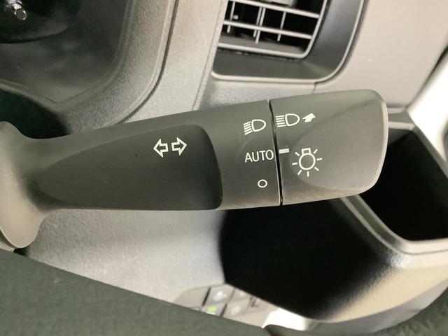 ハイゼットカーゴＤＸ　ＣＶＴ　コーナーセンサー　キーレスエントリー　ラジオ走行無制限１年保証　前後コーナーセンサー　ＣＶＴ車　オートマチックハイビーム　キーレスエントリー　アイドリングストップ　横滑り防止装置　オートライト　ヘッドライトレベライザー　パワーウィンドウ　ラジオ（兵庫県）の中古車