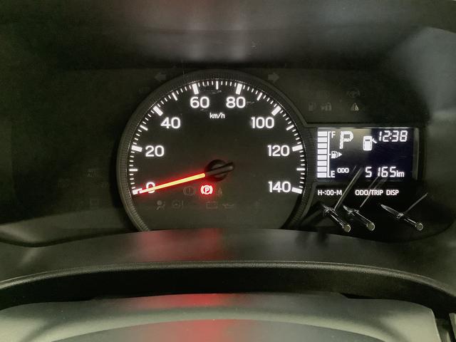 ハイゼットカーゴＤＸ　ＣＶＴ　コーナーセンサー　キーレスエントリー　ラジオ走行無制限１年保証　前後コーナーセンサー　ＣＶＴ車　オートマチックハイビーム　キーレスエントリー　アイドリングストップ　横滑り防止装置　オートライト　ヘッドライトレベライザー　パワーウィンドウ　ラジオ（兵庫県）の中古車