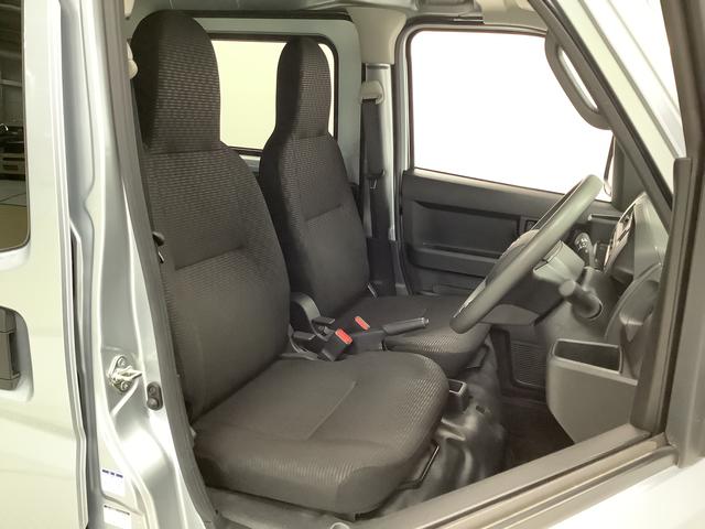 ハイゼットカーゴＤＸ　４ＷＤ　ＣＶＴ　ワンオーナー　前後コーナーセンサー走行無制限１年保証　４ＷＤ　ワンオーナー　ＣＶＴ車　前後コーナーセンサー　オートマチックハイビーム　アイドリングストップ　キーレスエントリー　横滑り防止装置　オートライト　ラジオ　両側スライドドア（兵庫県）の中古車