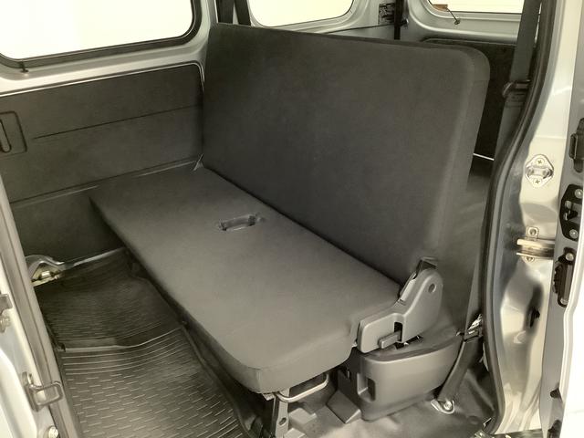 ハイゼットカーゴＤＸ　４ＷＤ　ＣＶＴ　ワンオーナー　前後コーナーセンサー走行無制限１年保証　４ＷＤ　ワンオーナー　ＣＶＴ車　前後コーナーセンサー　オートマチックハイビーム　アイドリングストップ　キーレスエントリー　横滑り防止装置　オートライト　ラジオ　両側スライドドア（兵庫県）の中古車