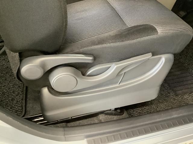 ステラＬ　スマートアシスト　ＥＴＣ　アイドリングストップ　キーレス走行無制限１年保証　アイドリングストップ　ＥＴＣ　キーレスエントリー　横滑り防止装置　ドアバイザー　ヘッドライトレベライザー　電動格納ドアミラー　アクセサリーソケット　ベンチシート　シートリフター（兵庫県）の中古車