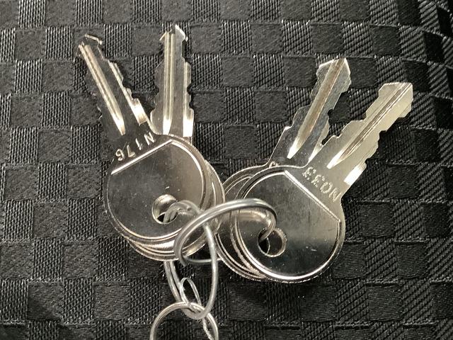 カローラフィールダー1.5G ダブルバイビー 4WD ナビ ETC バックカメラ1年保証 4WD ナビTV バックカメラ ETC ルーフキャリア Bluetooth オートハイビーム LEDヘッドライト 横滑り防止装置 オートエアコン 15インチアルミホイール(兵庫県)の中古車