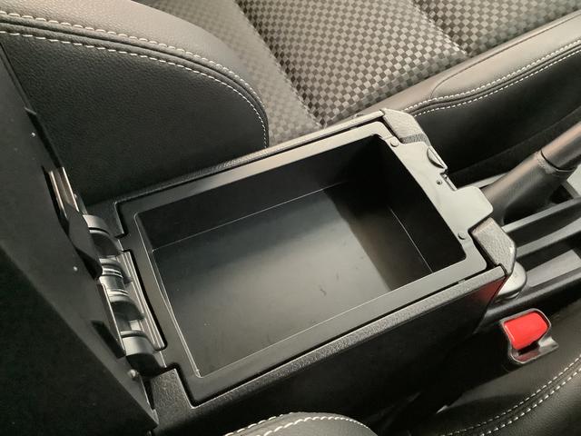 カローラフィールダー1.5G ダブルバイビー 4WD ナビ ETC バックカメラ1年保証 4WD ナビTV バックカメラ ETC ルーフキャリア Bluetooth オートハイビーム LEDヘッドライト 横滑り防止装置 オートエアコン 15インチアルミホイール(兵庫県)の中古車