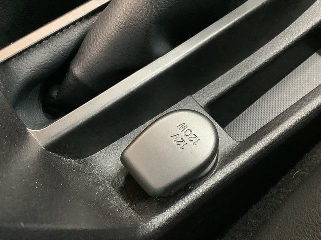 カローラフィールダー1.5G ダブルバイビー 4WD ナビ ETC バックカメラ1年保証 4WD ナビTV バックカメラ ETC ルーフキャリア Bluetooth オートハイビーム LEDヘッドライト 横滑り防止装置 オートエアコン 15インチアルミホイール(兵庫県)の中古車