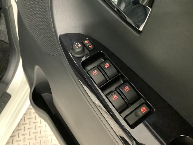 タントカスタムRS トップエディションVS SAIII 4WD1年保証 8インチナビTV 全方位カメラ 4WD ETC 両側電動スライドドア リアコーナーセンサー 運転席シートヒーター DVD USB接続 Bluetooth 15インチ純正アルミホイール(兵庫県)の中古車