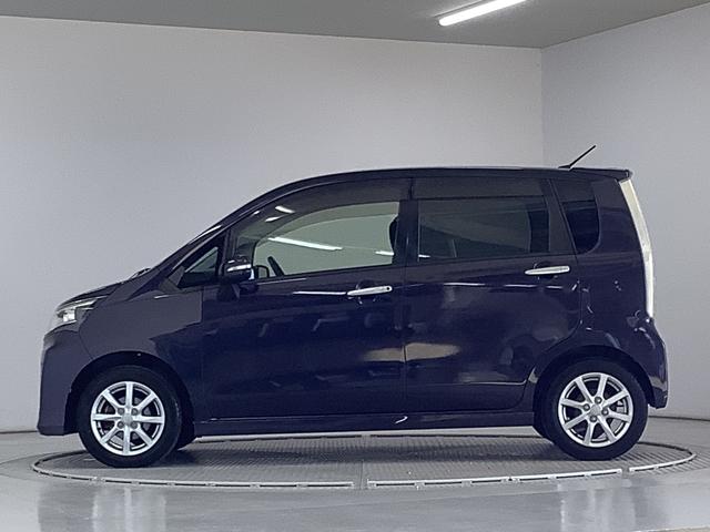 ムーヴカスタム X CDオーディオ スマートキー オートエアコン走行無制限1年保証 アイドリングストップ CDオーディオ LEDヘッドライト プッシュスタート 横滑り防止装置 オートライト オートエアコン ドアバイザー 電動格納ミラー 14インチ純正アルミホイール(兵庫県)の中古車