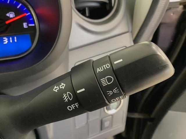 ムーヴカスタム X CDオーディオ スマートキー オートエアコン走行無制限1年保証 アイドリングストップ CDオーディオ LEDヘッドライト プッシュスタート 横滑り防止装置 オートライト オートエアコン ドアバイザー 電動格納ミラー 14インチ純正アルミホイール(兵庫県)の中古車