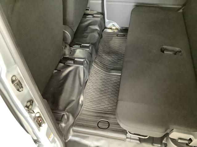 ハイゼットカーゴDX CVT ワンオーナー 前後コーナーセンサー キーレス走行無制限1年保証 前後コーナーセンサー CVT車 ワンオーナー オートマチックハイビーム キーレスエントリー アイドリングストップ 横滑り防止装置 オートライト ヘッドライトレベライザー ラジオ(兵庫県)の中古車