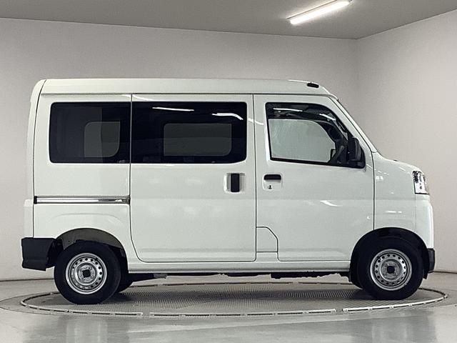ハイゼットカーゴＤＸ　雹害車両　ＣＶＴ　ワンオーナー　前後コーナーセンサー雹害車両　１年保証　前後コーナーセンサー　ワンオーナー　ＣＶＴ車　オートマチックハイビーム　アイドリングストップ　キーレスエントリー　横滑り防止装置　オートライト　ヘッドライトレベライザー　ラジオ（兵庫県）の中古車
