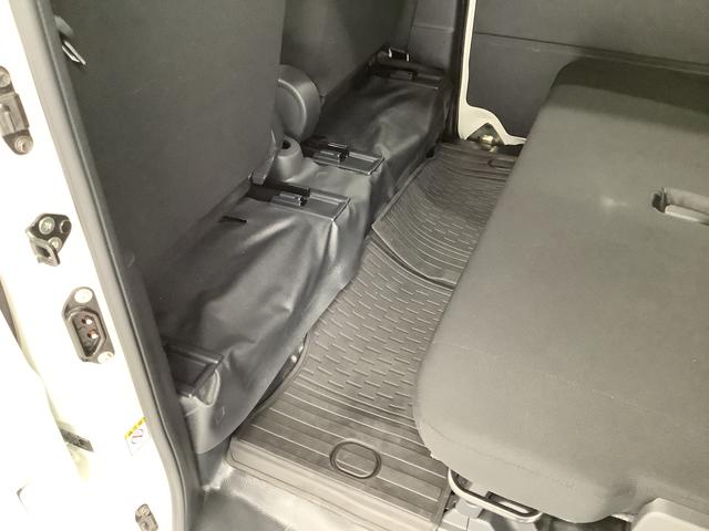 ハイゼットカーゴＤＸ　雹害車両　ＣＶＴ　ワンオーナー　前後コーナーセンサー雹害車両　１年保証　前後コーナーセンサー　ワンオーナー　ＣＶＴ車　オートマチックハイビーム　アイドリングストップ　キーレスエントリー　横滑り防止装置　オートライト　ヘッドライトレベライザー　ラジオ（兵庫県）の中古車