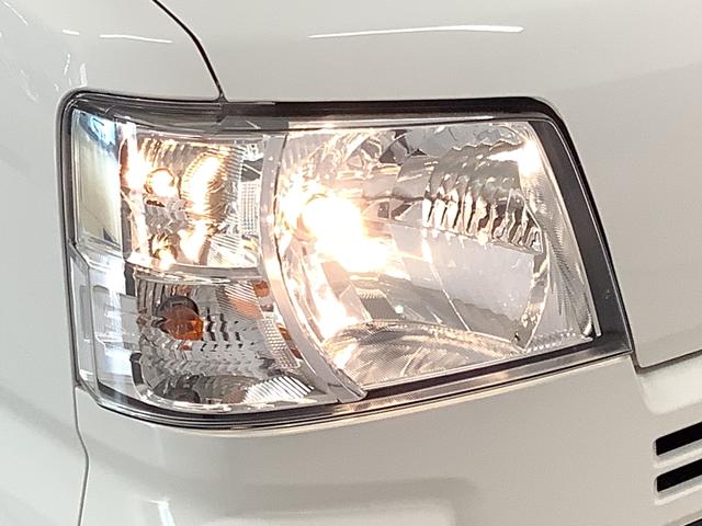 ハイゼットカーゴＤＸ　ＣＶＴ　ワンオーナー　前後コーナーセンサー　キーレス走行無制限１年保証　前後コーナーセンサー　ワンオーナー　ＣＶＴ車　オートマチックハイビーム　アイドリングストップ　キーレスエントリー　横滑り防止装置　オートライト　ヘッドライトレベライザー　ラジオ（兵庫県）の中古車