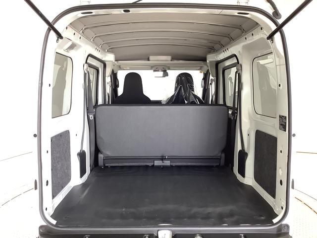 ハイゼットカーゴＤＸ　ＣＶＴ　ワンオーナー　前後コーナーセンサー　キーレス走行無制限１年保証　前後コーナーセンサー　ワンオーナー　ＣＶＴ車　オートマチックハイビーム　アイドリングストップ　キーレスエントリー　横滑り防止装置　オートライト　ヘッドライトレベライザー　ラジオ（兵庫県）の中古車