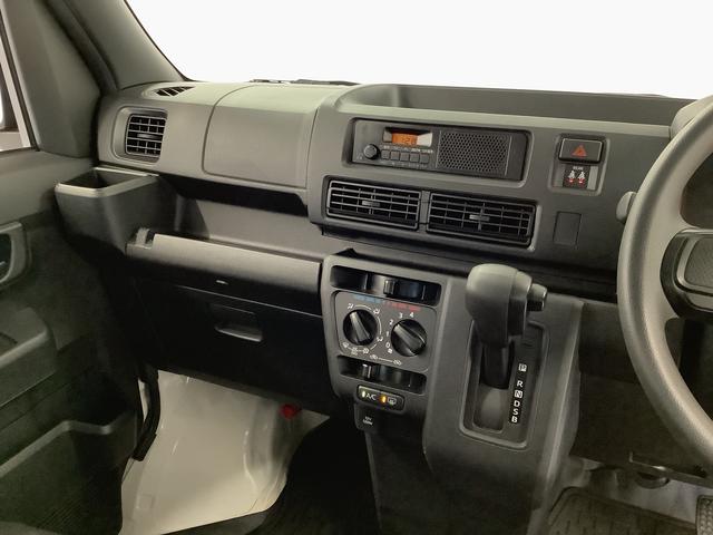 ハイゼットカーゴＤＸ　雹害車両　ＣＶＴ　前後コーナーセンサー　キーレス雹害車両　１年保証　前後コーナーセンサー　ＣＶＴ車　オートマチックハイビーム　アイドリングストップ　キーレスエントリー　横滑り防止装置　オートライト　ヘッドライトレベライザー　パワーウィンドウ（兵庫県）の中古車