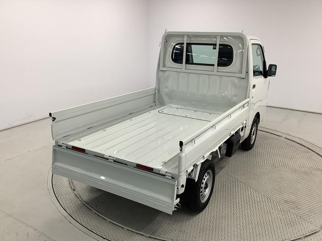 ハイゼットトラックスタンダード 4WD CVT 前後コーナーセンサー ラジオ走行無制限1年保証 前後コーナーセンサー 4WD CVT車 3方開 オートマチックハイビーム アイドリングストップ 横滑り防止装置 オートライト ヘッドライトレベライザー ラジオ スマートアシスト(兵庫県)の中古車